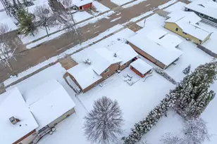 2324 Silver Leaf Ln, Sheboygan, WI 53083 - Photo 23