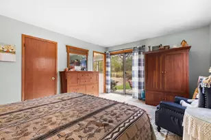 727 Browning Cir, Oconomowoc, WI 53066 - Photo 27