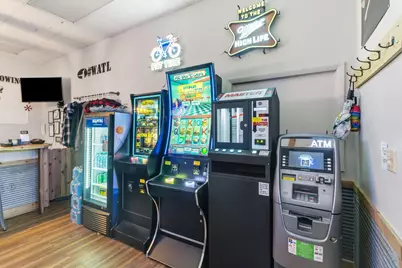 253  Center St, Lake Geneva, WI 53147 - Photo 9