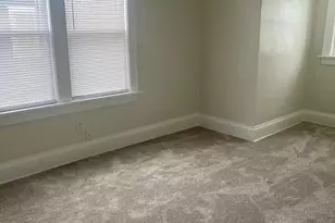 7924 40th Ave, Kenosha, WI 53142 - Photo 9