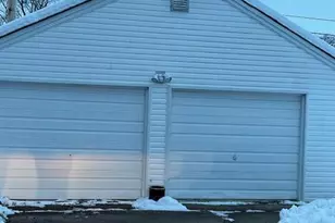 7924 40th Ave, Kenosha, WI 53142 - Photo 15