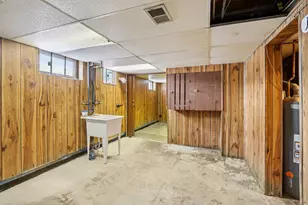 5402 N 41st St, Milwaukee, WI 53209 - Photo 31