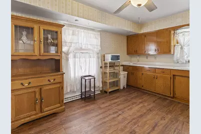 7018 W Brentwood Ave, Milwaukee, WI 53223 - Photo 7