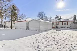 7018 W Brentwood Ave, Milwaukee, WI 53223 - Photo 5