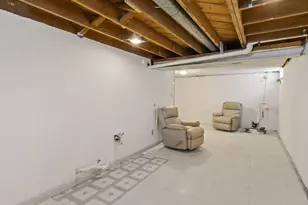 7018 W Brentwood Ave, Milwaukee, WI 53223 - Photo 19