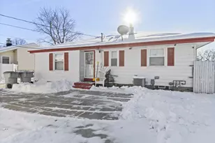 7018 W Brentwood Ave, Milwaukee, WI 53223 - Photo 3