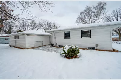 N84W18113  Imperial Ct, Menomonee Falls, WI 53051 - Photo 33