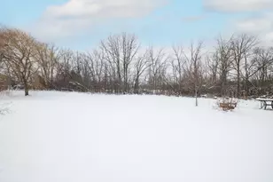 N54W16349 Westwind Dr, Menomonee Falls, WI 53051 - Photo 37