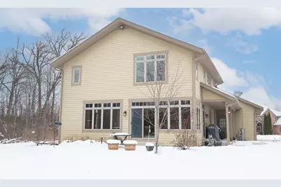 N54W16349  Westwind Dr, Menomonee Falls, WI 53051 - Photo 3