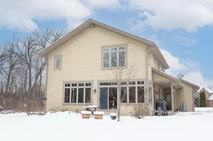 N54W16349 Westwind Dr, Menomonee Falls, WI 53051 - Photo 3