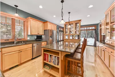 N54W16349  Westwind Dr, Menomonee Falls, WI 53051 - Photo 13