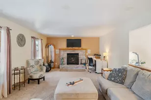 413 Beth Cir, Plymouth, WI 53073 - Photo 7