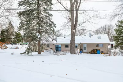 680  Brandt Ct, Pewaukee, WI 53072 - Photo 27