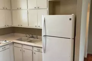 1323 Geele Ave, Sheboygan, WI 53083 - Photo 5