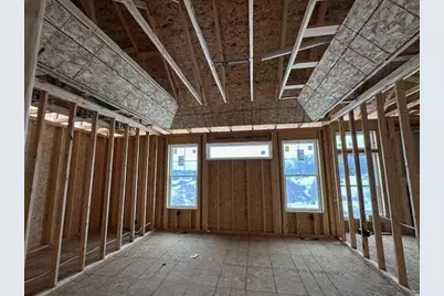 N74W24729  Lauren Dr, Sussex, WI 53089 - Photo 3