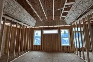 N74W24729 Lauren Dr, Sussex, WI 53089 - Photo 3