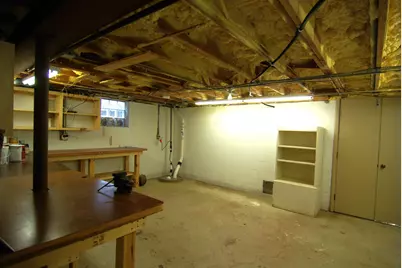 3390 N Knoll Blvd, Wauwatosa, WI 53222 - Photo 25