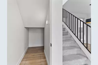 9405 S Cypress Pl, Oak Creek, WI 53154 - Photo 27