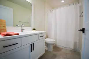 9405 S Cypress Pl, Oak Creek, WI 53154 - Photo 51