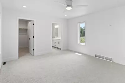 9405 S Cypress Pl, Oak Creek, WI 53154 - Photo 35