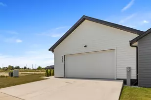 9405 S Cypress Pl, Oak Creek, WI 53154 - Photo 67