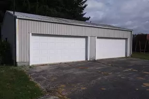 563 Kreuser Ridge, Richfield, WI 53017 - Photo 3