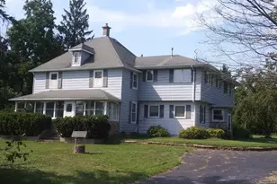 563 Kreuser Ridge, Richfield, WI 53017 - Photo 1