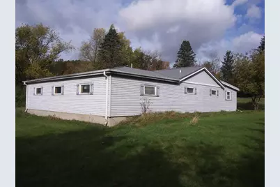 563  Kreuser Rdg, Richfield, WI 53017 - Photo 5