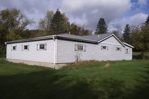 563 Kreuser Ridge, Richfield, WI 53017 - Photo 5