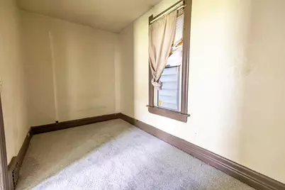 137 W Hadley St #139, Milwaukee, WI 53212 - Photo 9