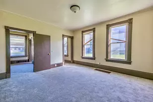 137 W Hadley St, Milwaukee, WI 53212 - Photo 5