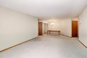 7234 N Green Bay Ave, Glendale, WI 53209 - Photo 5