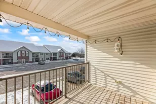 W1062 Marietta Ave, Ixonia, WI 53036 - Photo 25