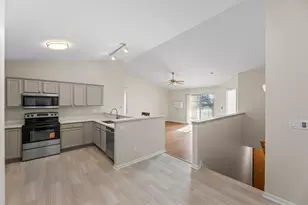 W1062 Marietta Ave, Ixonia, WI 53036 - Photo 9