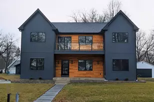 19 Cedar Point Dr, Williams Bay, WI 53191 - Photo 1