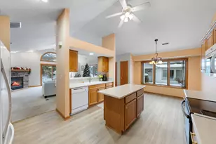 N160W18903 Oakland Dr, Jackson, WI 53037 - Photo 15