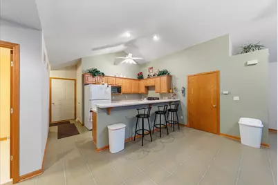 N160W18903  Oakland Dr, Jackson, WI 53037 - Photo 41