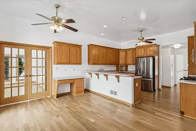 11571  41st Ave, Pleasant Prairie, WI 53158 - Photo 5