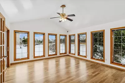 11571  41st Ave, Pleasant Prairie, WI 53158 - Photo 3