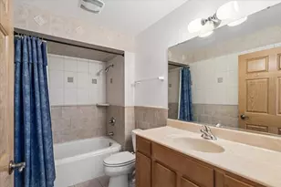 11571 41st Ave, Pleasant Prairie, WI 53158 - Photo 15