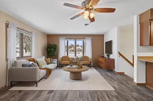 206 Forest St, Theresa, WI 53091 - Photo 3