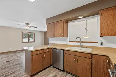 206  Forest St, Theresa, WI 53091 - Photo 9