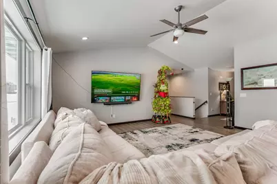 2007  Spakenburg Rd, Holmen, WI 54636 - Photo 9