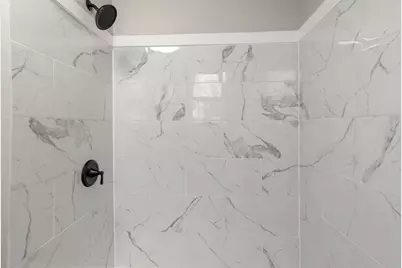 268  6th St, Fond du Lac, WI 54935 - Photo 7