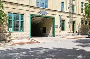 270 E Highland Ave, Milwaukee, WI 53202 - Photo 13