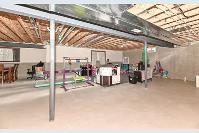 8388  Creek View Ln, Racine, WI 53406 - Photo 61