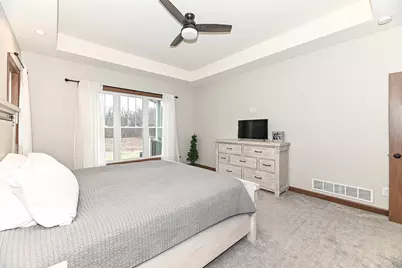 8388  Creek View Ln, Racine, WI 53406 - Photo 43