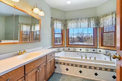 369  Schraufnagel Dr, Erin, WI 53029 - Photo 13