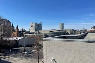 1305 N Milwaukee St, Milwaukee, WI 53202 - Photo 15