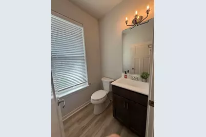 N161W21960  Daisy Dr, Jackson, WI 53037 - Photo 5